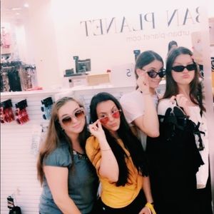 Meet your Posher, Micaela